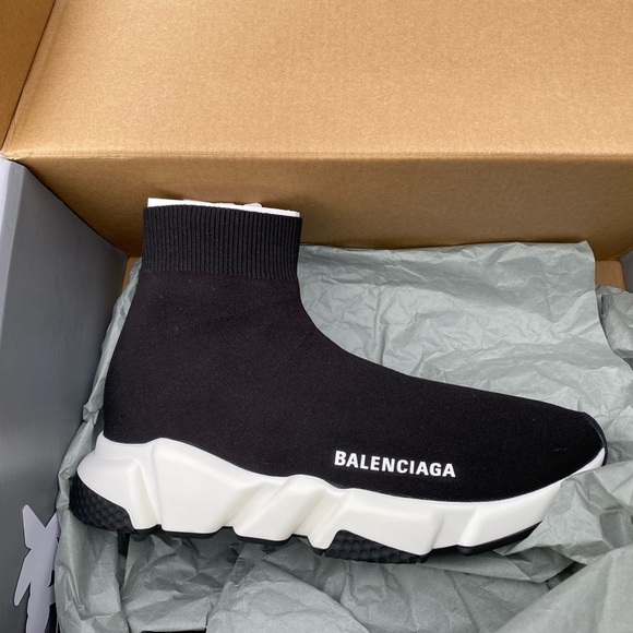 Balenciaga speed trainers size 8 women’s - Picture 1 of 3